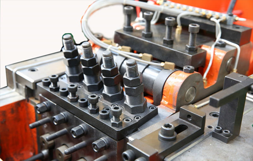 Custom bolts manufacturing process